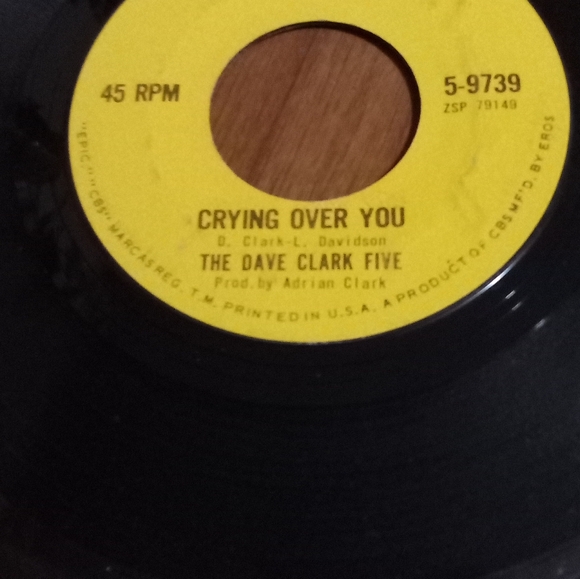 The Dave Clark five Epic 45 rpm &;Crying over you and Any way you want it vinyl - Picture 1 of 7
